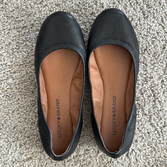 Lucky Brand Shoes - Lucky Brand Leather flats